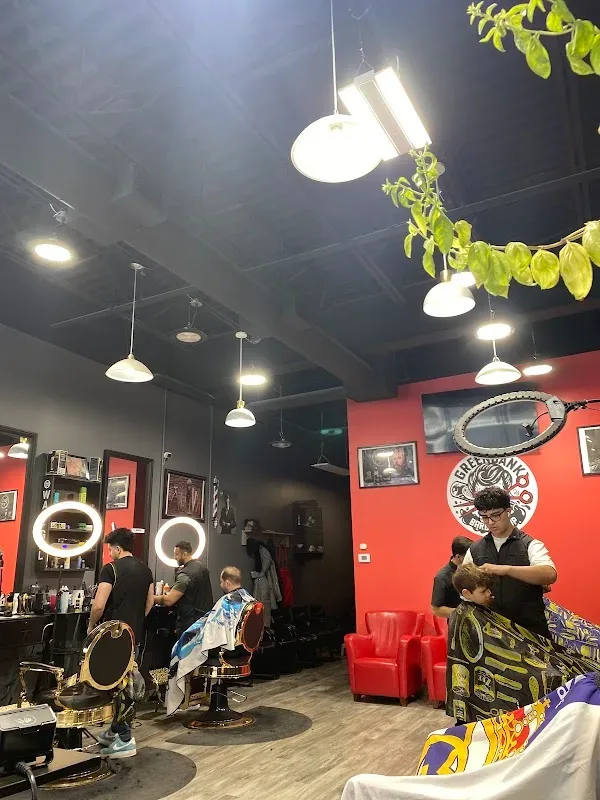 Greenbank Barbershop (Barrhaven - Halfmoon Bay)) — Barber shop in Nepean